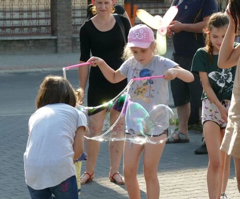 POPOŁUDNIE Z IZBĄ PAMIĘCI W GRABOWCU