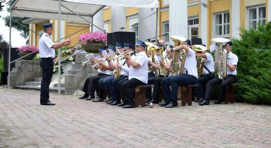 ORKIESTRA DĘTA NA WYSTAWIE ZWIERZĄT HODOWLANYCH W SITNIE