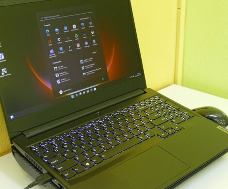 NOWY SPRZĘT W PRACOWNI ORANGE
