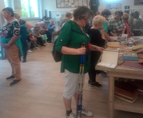 SENIORZY Z ZUTW W IZBIE PAMIĘCI