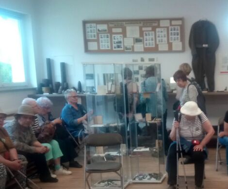SENIORZY Z ZUTW W IZBIE PAMIĘCI