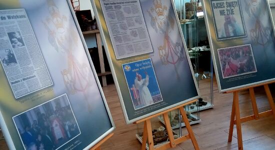 WYSTAWA "Papież Pielgrzym-Jan Paweł II, jego pielgrzymka do Zamościa ..."