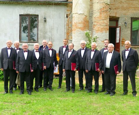 MUZYCZNIE W SKOMOROCHACH