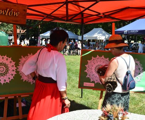 ROZTOCZAŃSKI FESTIWAL TWÓRCZOŚCI LUDOWEJ