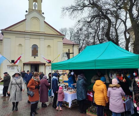 WIGILIA i KIERMASZ OZDÓB ŚWIĄTECZNYCH