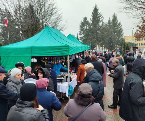 WIGILIA i KIERMASZ OZDÓB ŚWIĄTECZNYCH