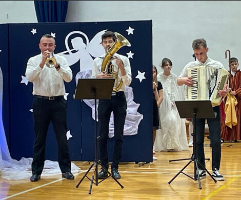 KONCERT ŚWIĄTECZNY