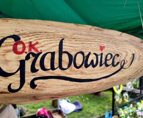 KIERMASZ OZDÓB ŚWIĄTECZNYCH