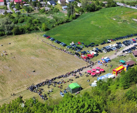 VIII WYŚCIGI ZAPRZĘGÓW KONNYCH