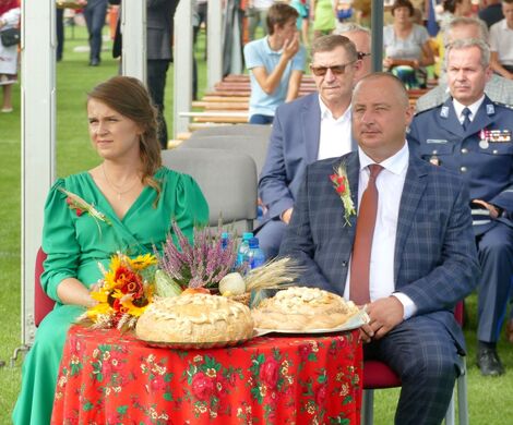 DOŻYNKI POWIATOWO-GMINNE W STARYM ZAMOŚCIU