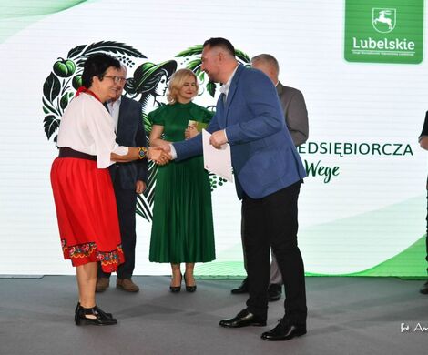 ''KOBIETA PRZEDSIĘBIORCZA W STYLU WEGE'', WRAPY WARZYWNE