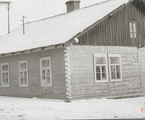 DREWNIANA ZABUDOWA DAWNEGO GRABOWCA