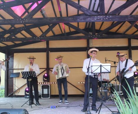 KAPELA GOK i NOC ŚWIĘTOJAŃSKA W DUBIENCE