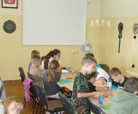 PÓŁKOLONIE 2025 "ART & CRAFT"