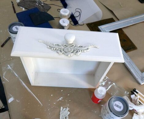 DRUGIE ŻYCIE STAREJ SZAFKI