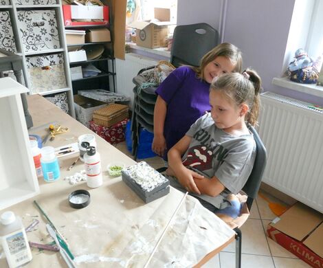 DRUGIE ŻYCIE STAREJ SZAFKI