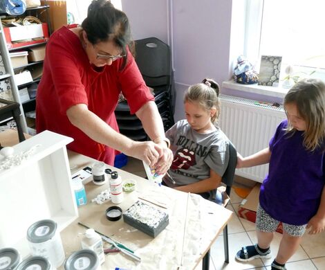 DRUGIE ŻYCIE STAREJ SZAFKI