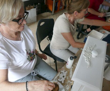 DRUGIE ŻYCIE STAREJ SZAFKI