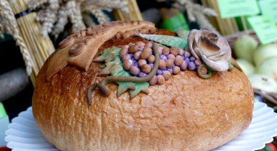 DOŻYNKI POWIATOWO-GMINNE W  ŁABUNIACH