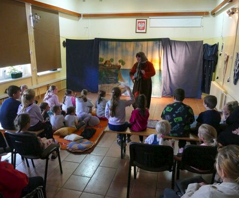 TEATRZYK "ZŁOTA RYBKA"