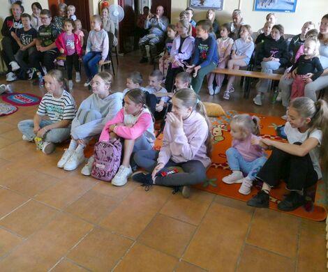 TEATRZYK "ZŁOTA RYBKA"