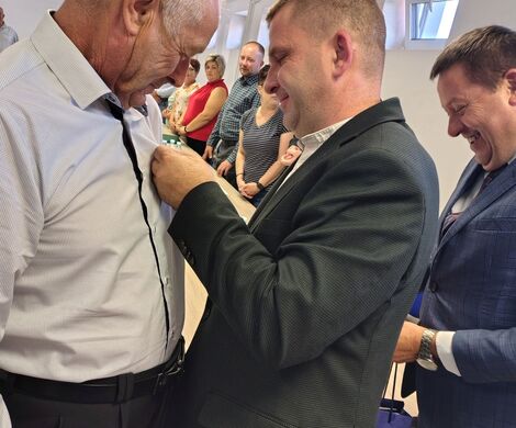 DOŻYNKI POWIATOWO-GMINNE W  ŁABUNIACH