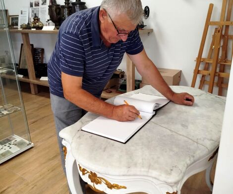 KSIĄŻKA O GRABOWCU!