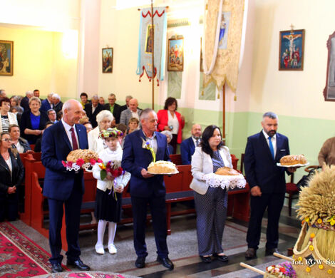 KAPELA GOK NA DOŻYNKACH PARAFIALNYCH W ŚWIDNIKACH