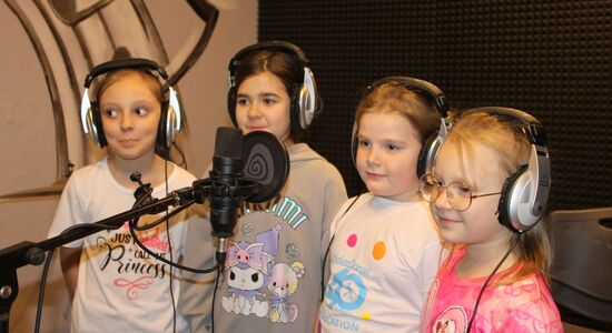 LIPKA - ZESPÓŁ PIEŚNI I TAŃCA 