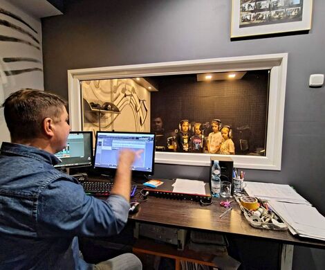 LIPKA - ZESPÓŁ PIEŚNI I TAŃCA 