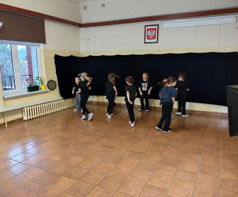 HIP HOP - GRUPA TANECZNA GOK GRABOWIEC