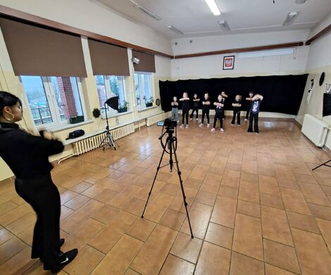 HIP HOP - GRUPA TANECZNA GOK GRABOWIEC