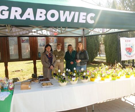 KIERMASZ ŚWIĄTECZNY 