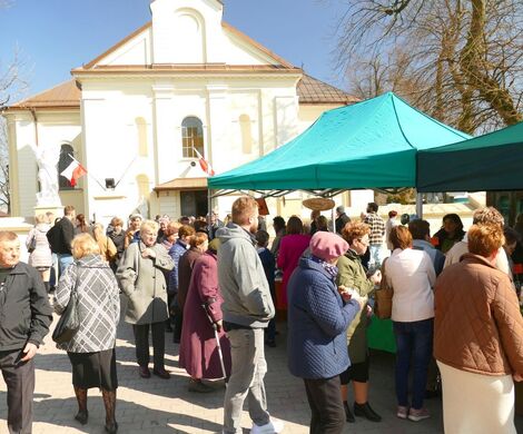 KIERMASZ ŚWIĄTECZNY 