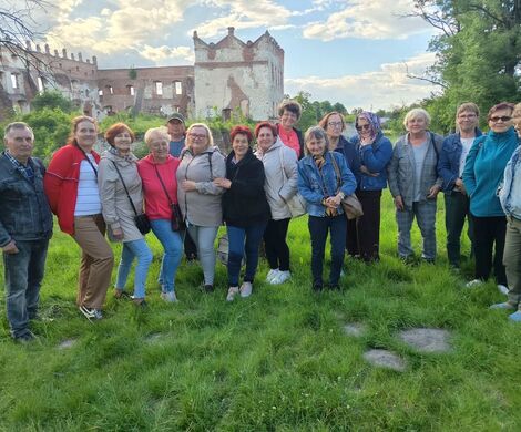 SPACERKIEM PO NIEDŹWIEDZIM GRODZIE – RELACJA Z WYCIECZKI SENIORÓW DO CHEŁMA