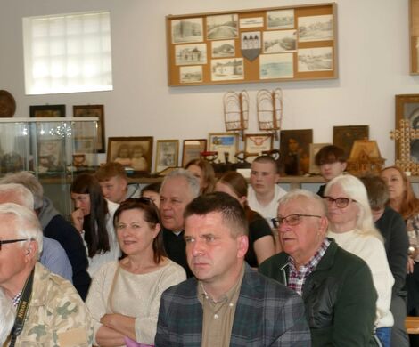 WYJĄTKOWE SPOTKANIE Z HISTORIĄ I LITERATURĄ W GRABOWCU