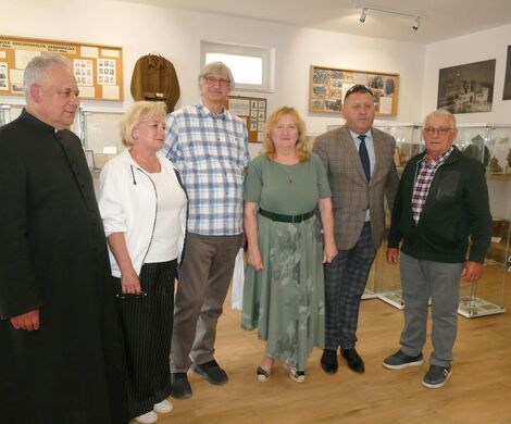 WYJĄTKOWE SPOTKANIE Z HISTORIĄ I LITERATURĄ W GRABOWCU