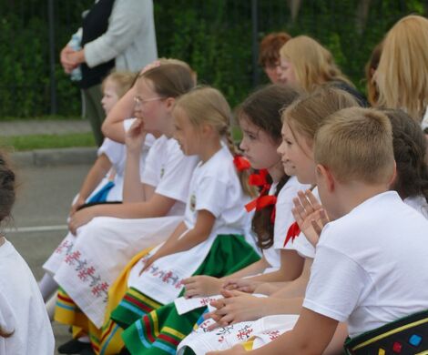 ŚWIĘTO FOLKLORU W KUROWIE. VII Ogólnopolski Przegląd Dziecięcych Zespołów Tańca Ludowego za nami