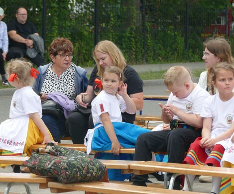 ŚWIĘTO FOLKLORU W KUROWIE. VII Ogólnopolski Przegląd Dziecięcych Zespołów Tańca Ludowego za nami