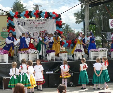ŚWIĘTO FOLKLORU W KUROWIE. VII Ogólnopolski Przegląd Dziecięcych Zespołów Tańca Ludowego za nami
