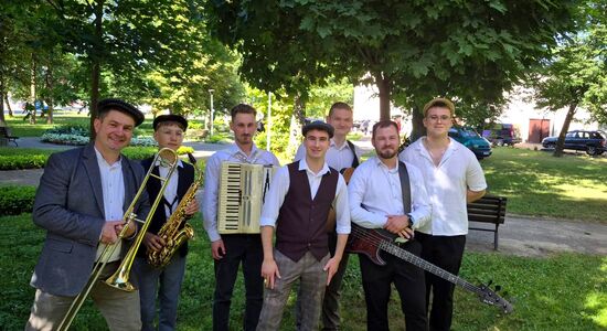 ZAKRĘCONEJ KAPELA  NA FESTIWALU W WERBKOWICACH!