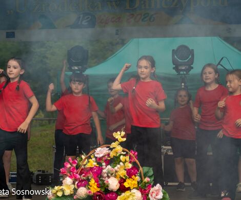 „PIKNIKU W DAŃCZYPOLU” – święto lokalnej społeczności u malowniczego źródełka