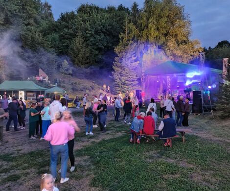 „PIKNIKU W DAŃCZYPOLU” – święto lokalnej społeczności u malowniczego źródełka