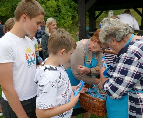 DZIEŃ PIECZONEGO ZIEMNIAKA – radosne pożegnanie lata w Grabowcu-Górze