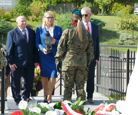 UROCZYSTE OBCHODY 87. ROCZNICY NAPAŚCI SOWIECKIEJ W GRABOWCU GÓRZE