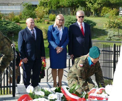 UROCZYSTE OBCHODY 87. ROCZNICY NAPAŚCI SOWIECKIEJ W GRABOWCU GÓRZE