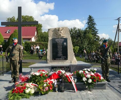 UROCZYSTE OBCHODY 87. ROCZNICY NAPAŚCI SOWIECKIEJ W GRABOWCU GÓRZE